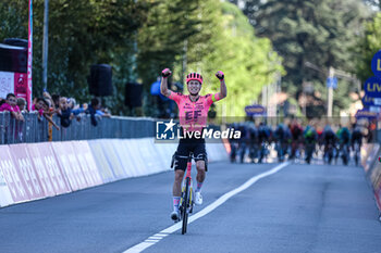 2024-10-10 - POWLESS Neilson winning Gran Piemonte - GRAN PIEMONTE - STREET - CYCLING