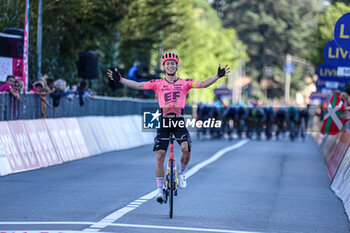 2024-10-10 - POWLESS Neilson winning Gran Piemonte - GRAN PIEMONTE - STREET - CYCLING