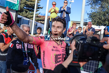 2024-10-10 - POWLESS Neilson after the victory - GRAN PIEMONTE - STREET - CYCLING