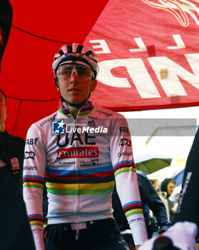 2024-10-05 - Giro dell’Emilia 2024 - 10t th Edition- Vignola- San luca, 216 km- Italy- 05-10-2024- Tadej Pogacar, Team Uae Emirates - GIRO DELL'EMILIA - STREET - CYCLING