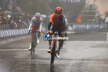 2024-10-05 - Giro dell’Emilia 2024 - 10t th Edition- Vignola- San luca, 216 km- Italy- Thomas Pidcock, Team Ineos Grenadiers - 05-10-2024 - GIRO DELL'EMILIA - STREET - CYCLING