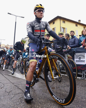 2024-10-05 - Giro dell’Emilia 2024 - 107th Edition -Vignola- San luca, 216 km- Italy - 05-10-2024 - Remco Evenepoel - GIRO DELL'EMILIA - STREET - CYCLING