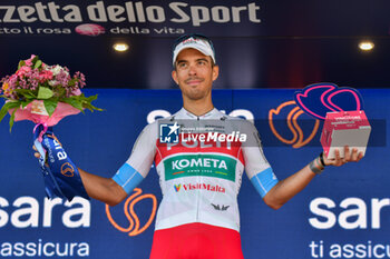 2024-05-12 - Mirco Maestri win the prize of Intergiro during Tappa 9 - Avezzano-Napoli - Giro d'Italia 2024 - STAGE 9 - AVEZZANO-NAPOLI - GIRO D'ITALIA - CYCLING