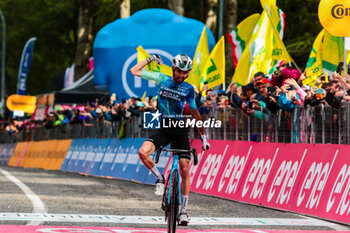 2024-05-14 - PARET PEINTRE Valentin of DECATHLON AG2R LA MONDIALE TEAM - STAGE 10 - POMPEI-CUSANO MUTRI - GIRO D'ITALIA - CYCLING