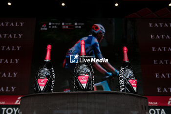 2024-05-14 - Giro d'Italia official champagne - STAGE 10 - POMPEI-CUSANO MUTRI - GIRO D'ITALIA - CYCLING