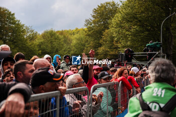 2024-05-14 - Giro D'Italia fans - STAGE 10 - POMPEI-CUSANO MUTRI - GIRO D'ITALIA - CYCLING