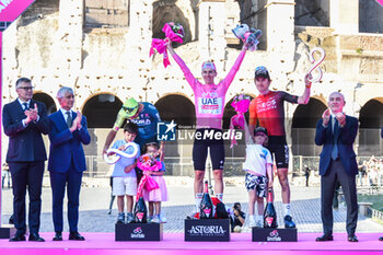 2024-05-26 - Podium with Geraint (Ineos), Martinez (Bora) and Tadej Pogacar (UAE Emirates) Maglia Rosa - Stage 21 Roma-Roma of Giro D'Italia 2024 - STAGE 21 - ROMA-ROMA - GIRO D'ITALIA - CYCLING