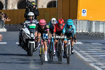 2024-05-26 - Moments of stage 21 of Giro D'Italia 2024 Roma-Roma - STAGE 21 - ROMA-ROMA - GIRO D'ITALIA - CYCLING