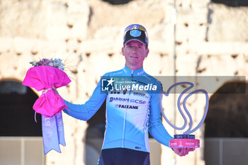 2024-05-26 - Filippo Fiorelli (VF Group - Cardiani CSF Faizane) with prize of Intergiro Sara Assicurazioni - Stage 21 Roma-Roma of Giro D'Italia 2024 - STAGE 21 - ROMA-ROMA - GIRO D'ITALIA - CYCLING