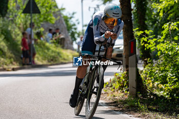 2024-05-18 - Edoardo Zambanini, team Bahrain Victorious - STAGE 14 - CASTIGLIONE DELLE STIVIERE-DESENZANO DEL GARDA - GIRO D'ITALIA - CYCLING