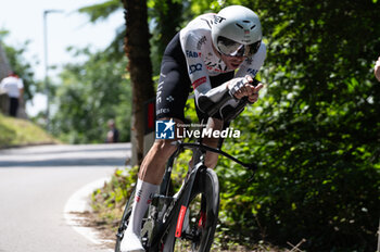 2024-05-18 - Vegard Stake Laengen, UAE Team Emirates - STAGE 14 - CASTIGLIONE DELLE STIVIERE-DESENZANO DEL GARDA - GIRO D'ITALIA - CYCLING