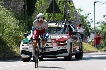 2024-05-18 - Matteo Fabbro, team Polti Kometa - STAGE 14 - CASTIGLIONE DELLE STIVIERE-DESENZANO DEL GARDA - GIRO D'ITALIA - CYCLING