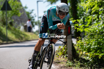 2024-05-18 - Giulio Pellizzari, team VF Group-Bardiani CSF-Faizane - STAGE 14 - CASTIGLIONE DELLE STIVIERE-DESENZANO DEL GARDA - GIRO D'ITALIA - CYCLING