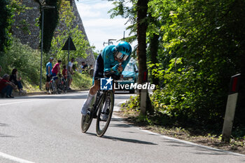 2024-05-18 - Christian Scaroni, Astana Qazaqstan Team - STAGE 14 - CASTIGLIONE DELLE STIVIERE-DESENZANO DEL GARDA - GIRO D'ITALIA - CYCLING