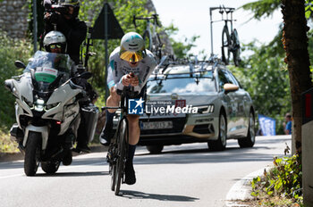 2024-05-18 - Jasha Sutterlin, team Bahrain Victorious - STAGE 14 - CASTIGLIONE DELLE STIVIERE-DESENZANO DEL GARDA - GIRO D'ITALIA - CYCLING