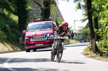 2024-05-18 - Jefferson Alexander Cepeda Ortiz, team EF Education-EasyPost - STAGE 14 - CASTIGLIONE DELLE STIVIERE-DESENZANO DEL GARDA - GIRO D'ITALIA - CYCLING