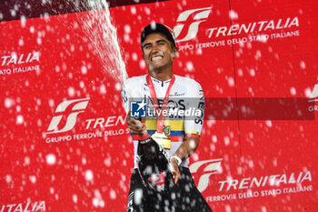 04/05/2024 - Jonathan Narvaez celebrate the victory of Venaria Reale-Torino - Stage 1 of Giro D'Italia 2024 - STAGE 1 - VENARIA REALE-TORINO - GIRO D'ITALIA - CICLISMO