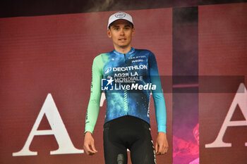 2024-05-04 - Baudin Alex with Maglia Bianca during Venaria Reale-Torino - Stage 1 of Giro D'Italia 2024 - STAGE 1 - VENARIA REALE-TORINO - GIRO D'ITALIA - CYCLING