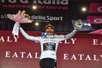 05/05/2024 - Cian UIJTDEBROEKS wears the Maglia Bianca after San Francesco Al Campo (TO)-Santuario di Oropa (BI) - Stage 2 of Giro D'Italia 2024 - STAGE 2 - S.FRANCESCO AL CAMPO-SANTUARIO DI OROPA - GIRO D'ITALIA - CICLISMO