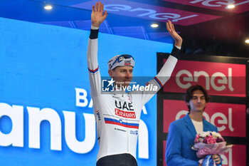 2024-05-06 - Tadej Pogacar with Maglia Azzurra after Stage 3 - Novara-Fossano - Giro d'Italia 2024 - STAGE 3 - NOVARA-FOSSANO - GIRO D'ITALIA - CYCLING