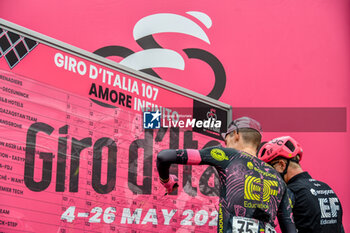 07/05/2024 - EF Education Easypost on the signature podium Tappa 4 - Acqui Terme-Andora - Giro d'Italia 2024 - STAGE 4 - AQUI TERME-ANDORA - GIRO D'ITALIA - CICLISMO