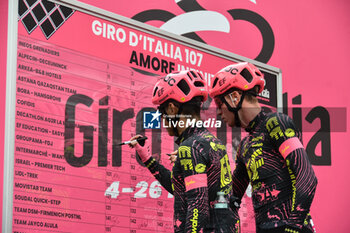 07/05/2024 - EF Education Easypost on the signature podium Tappa 4 - Acqui Terme-Andora - Giro d'Italia 2024 - STAGE 4 - AQUI TERME-ANDORA - GIRO D'ITALIA - CICLISMO