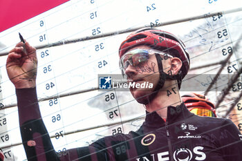 2024-05-07 - Ineos Granadier on the signature podium Tappa 4 - Acqui Terme-Andora - Giro d'Italia 2024 - STAGE 4 - AQUI TERME-ANDORA - GIRO D'ITALIA - CYCLING