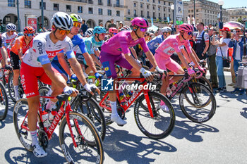 08/05/2024 - Starting of Tappa 5 - Genova-Lucce - Giro d'Italia 2024 - STAGE 5 - GENOVA-LUCCA - GIRO D'ITALIA - CICLISMO