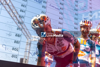 2024-07-08 - Claire Steels - GIRO D'ITALIA WOMEN - STAGE 2 SIRMIONE/ VOLTA MANTOVANA - STREET - CYCLING