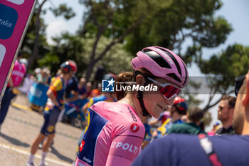 2024-07-08 - Elisa Longo Borghini - GIRO D'ITALIA WOMEN - STAGE 2 SIRMIONE/ VOLTA MANTOVANA - STREET - CYCLING