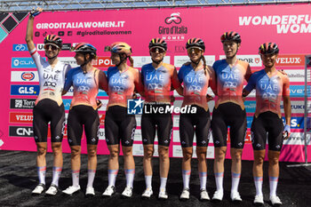 2024-07-08 - UAE Team - GIRO D'ITALIA WOMEN - STAGE 2 SIRMIONE/ VOLTA MANTOVANA - STREET - CYCLING