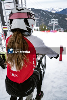 2024-02-10 - Lisa BAUMANN of Switzerland, 3rd place in the Women Elite Super-G during the 2024 UCI Snow Bike World Championships on February 10, 2024 in Chatel, France - CYCLING - UCI SNOW BIKE WORLD CHAMPIONSHIPS - CHATEL, FRANCE - MTB - MOUNTAIN BIKE - CYCLING