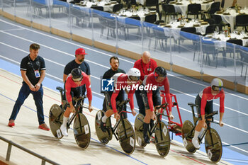 2024-10-16 - Tissot Track Cycling World Championship - Ballerup, Copenaghen, Den- 16-10-2024 -Men's Pursuit Qualifying - Canada, Ernst Chris, Guillemette Mathias, Parrish Campbell, Richardson Sean, - TISSOT 2024 TRACK WORLD CHAMPIONSHIPS - TRACK - CYCLING