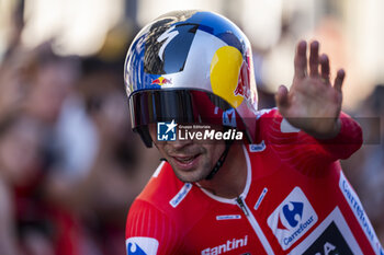 2024-09-08 - Primoz Roglic of Slovenia and Team Red Bull Bora - Hansgrohe celebrates his victory during the individual time trial at the 79th Tour of Spain 2024 - Stage 21 on September 8, 2024 in Madrid, Spain. - LA VUELTA 2024: ETAPA 21 - SPANISH LA VUELTA - CYCLING