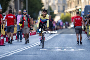 2024-09-08 - Richard Carapaz of Ecuador and Team EF Education - EasyPost seen at the end of the individual time trial of the 79th Tour of Spain 2024 - Stage 21 on September 8, 2024 in Madrid, Spain. - LA VUELTA 2024: ETAPA 21 - SPANISH LA VUELTA - CYCLING