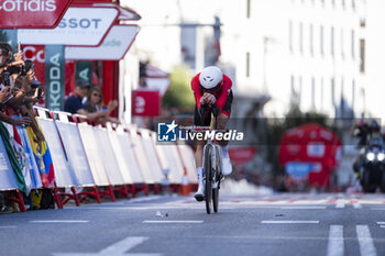 2024-09-08 - Stefan Kung of Switzerland and Team Groupama-FDJ sprints during the individual time trial during the 79th Tour of Spain 2024 - Stage 21 on September 8, 2024 in Madrid, Spain. - LA VUELTA 2024: ETAPA 21 - SPANISH LA VUELTA - CYCLING