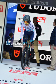 2024-03-04 - 247 NED Pouls Wouter TBV start first stage of time trial - STAGE 1 - LIDO DI CAMAIORE-LIDO DI CAMAIORE - TIRRENO - ADRIATICO - CYCLING