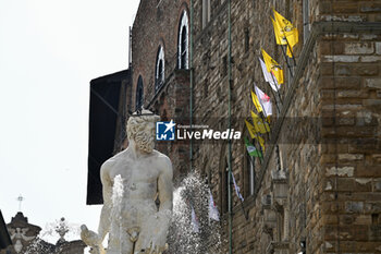 2024-06-29 - Florence decorated for the Tour de France - STAGE 1 - START - TOUR DE FRANCE - CYCLING