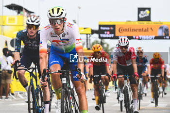 2024-06-29 -  - STAGE 1 - FINISH - TOUR DE FRANCE - CYCLING