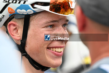 2024-06-29 - FRANK VAN DEN BROEK SMILING PORTRAIT - STAGE 1 - FINISH - TOUR DE FRANCE - CYCLING