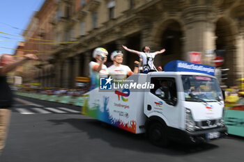 2024-06-30 - THE CAROVAN OF THE THE DE FRANCE 2024 ARRIVE IN BOLOGNA - STAGE 2 - FINISH - TOUR DE FRANCE - CYCLING