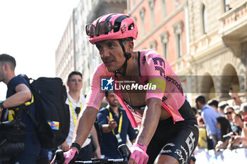 2024-06-30 - Richard Carapaz after the second stage af the tour de France 2024 in Bologna - STAGE 2 - FINISH - TOUR DE FRANCE - CYCLING