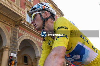 2024-06-30 - Roman Bardet lost the yello jerse after the secon stage of the tour de france 2024 in Bologna - STAGE 2 - FINISH - TOUR DE FRANCE - CYCLING