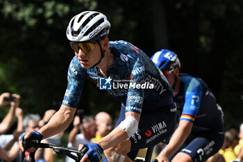 2024-06-30 - WILCO KELDERMAN (TEAM VISMA | LEASE A BIKE) during the second stage of tour de france in Bologna - STAGE 2 - FINISH - TOUR DE FRANCE - CYCLING