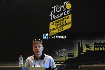 2024-06-27 - Tadej Pogačar during press conference before the Grand Depart of the tour de France 2024 at Palazzo Vecchio in Florence - TEAM PRESENTATION - TOUR DE FRANCE - CYCLING