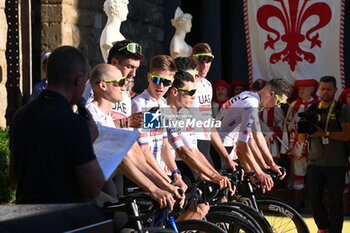 2024-06-27 - Tadej Pogačar during team presentation at the Grand Depart of the tour de France 2024 at Palazzo Vecchio in Florence - TEAM PRESENTATION - TOUR DE FRANCE - CYCLING