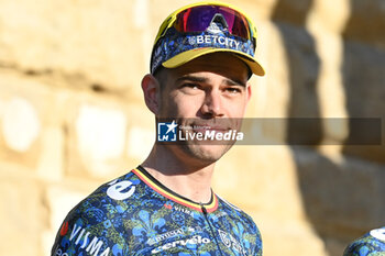 2024-06-27 - Wout Van Aert portrait (Team Visma Lease a Bike) during team presentation before the Grand Depart Florence Emilie-Romagne 2024 of the Tour de France at Palazzo Vecchio in Florence - TEAM PRESENTATION - TOUR DE FRANCE - CYCLING