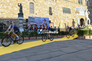 2024-06-27 - Grand Depart Florence Emilie-Romagne 2024 team presentation at Palazzo Vecchio in Florence - TEAM PRESENTATION - TOUR DE FRANCE - CYCLING