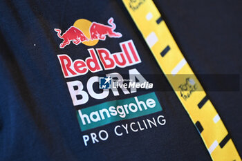 2024-06-27 - Red Bull enter like a new sponsor of Bora_Hansgrohe pro cycling Tour De France 2024 - TEAM PRESENTATION - TOUR DE FRANCE - CYCLING