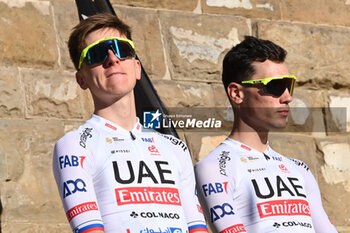 2024-06-27 - Tadej Pogačar and Juan Ayuso during team presentation Tour de France 2024 Grand Depart Piazza Signoria in Florence - TEAM PRESENTATION - TOUR DE FRANCE - CYCLING